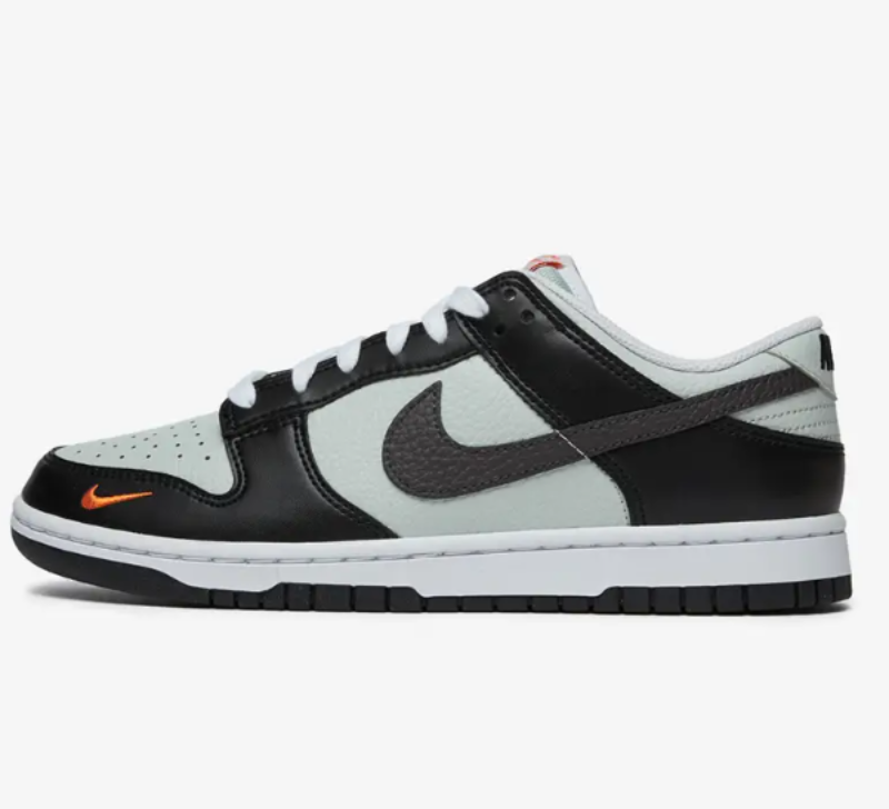 Nike SB Dunk Low Luxeara