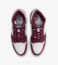 Nike Air Jordan 1 Retro High OG First in Flight Women's Shoes Nike
