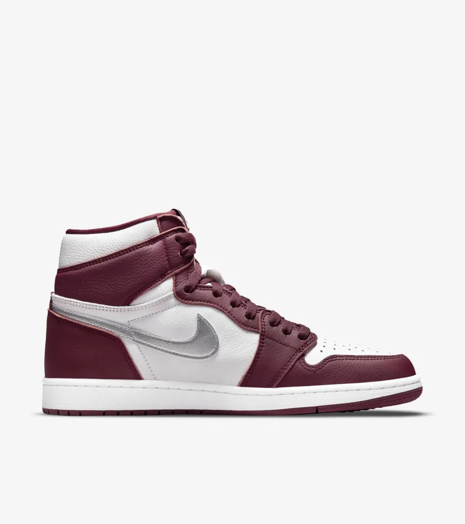 Nike Air Jordan 1 Retro High OG First in Flight Women's Shoes Nike